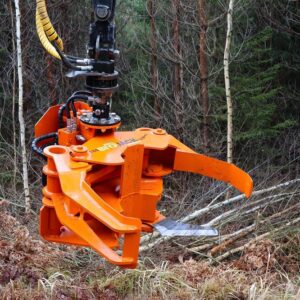 BIOJACK-180-vosagiljotiin-giljotiinhaarats-puuloikur-laadimishaarats-metsakraana-giljotiinhaarats-ekskavaatori-giljotiin-6
